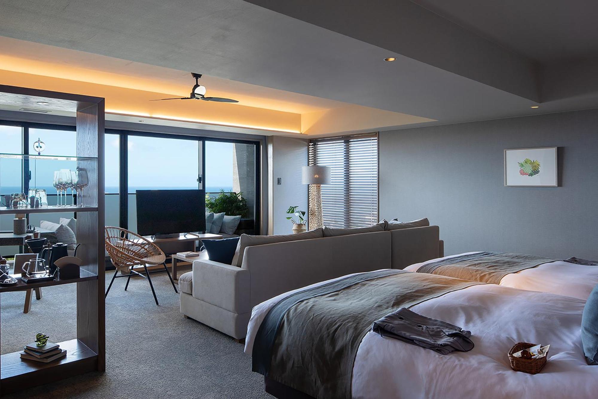 Glamday Style Okinawa Yomitan Hotel & Resort Exteriör bild