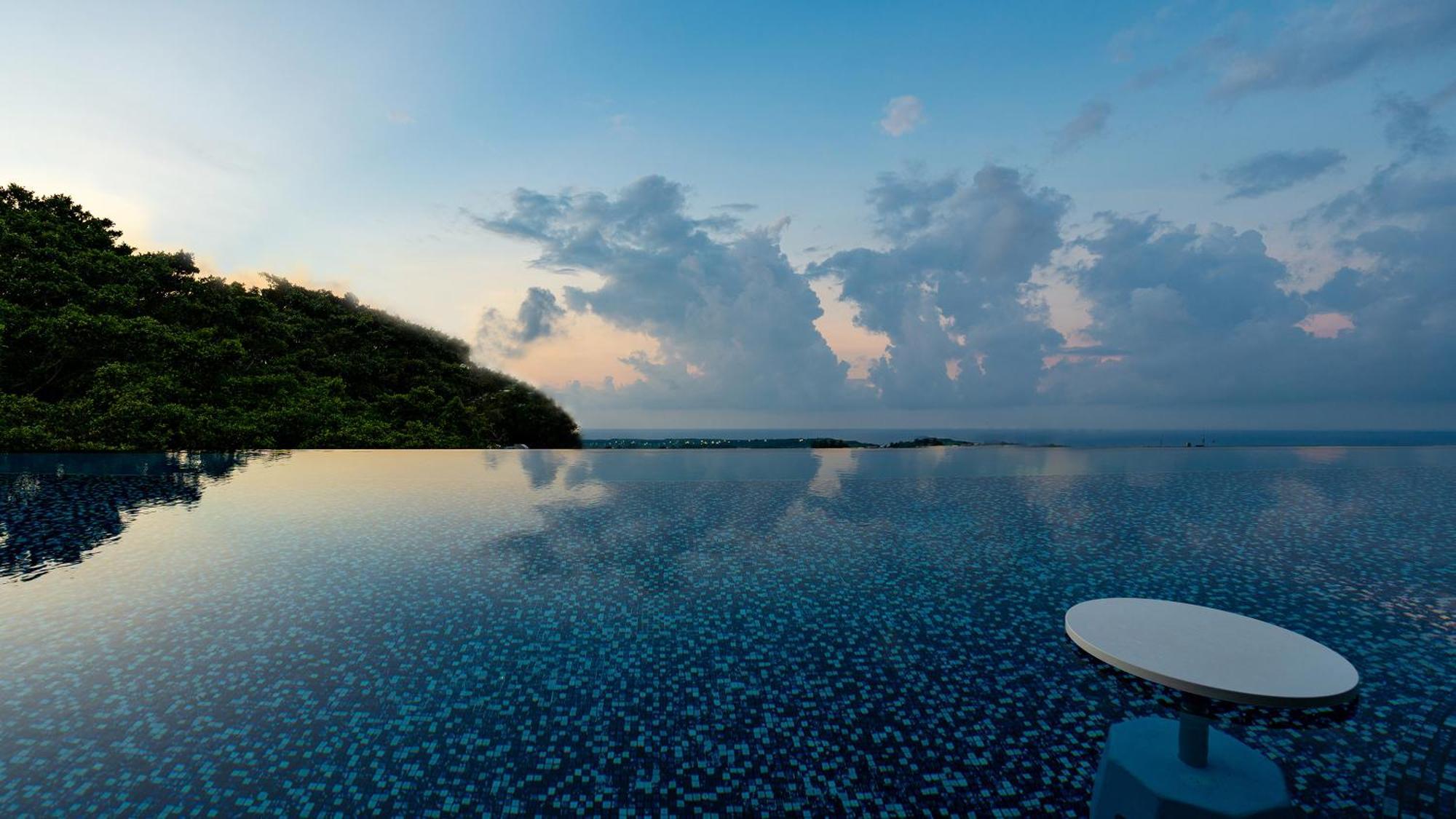 Glamday Style Okinawa Yomitan Hotel & Resort Exteriör bild